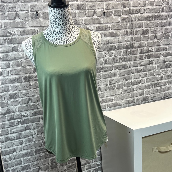 aerie Tops - NWT Offline Aerie Sleeveless Top